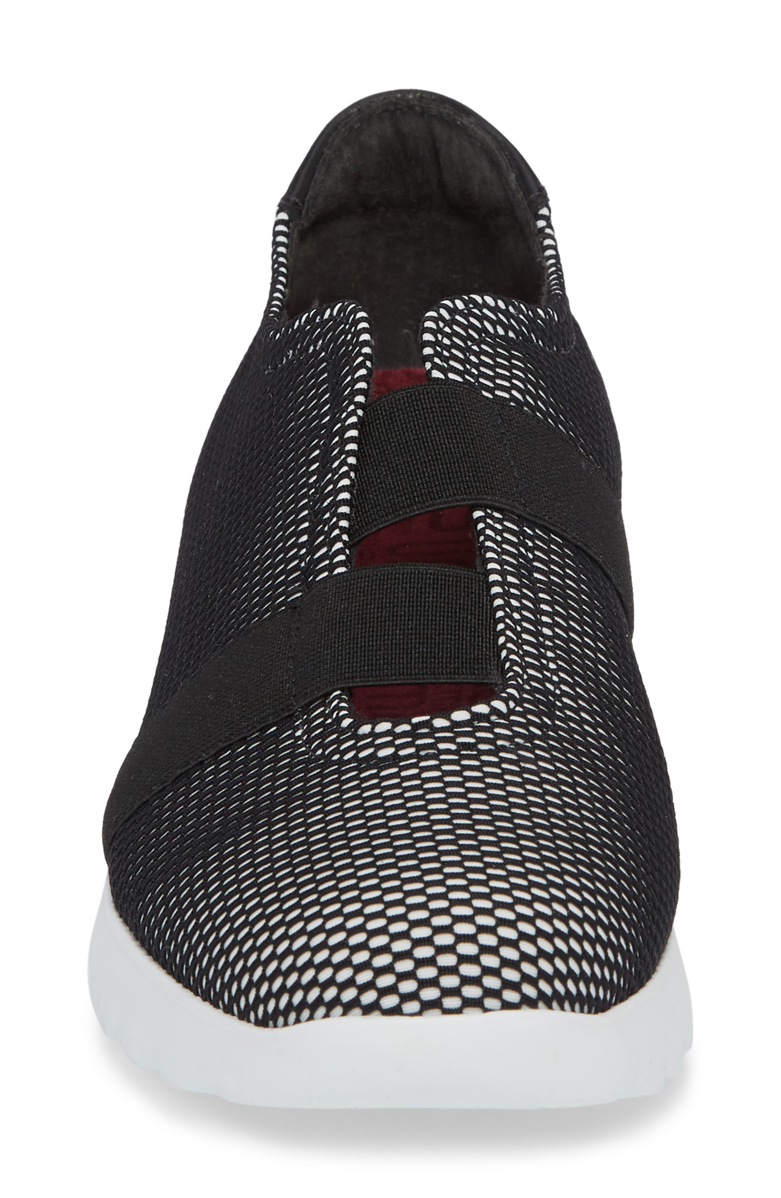 Munro Alta Slip-On Sneaker, Alternate, color, 