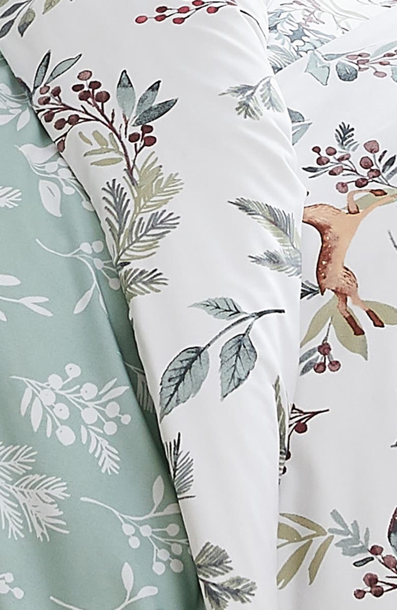 SOUTHSHORE FINE LINENS Happy Holidays Oversize Holiday Comforter Set, Alternate, color, Happy Holidays