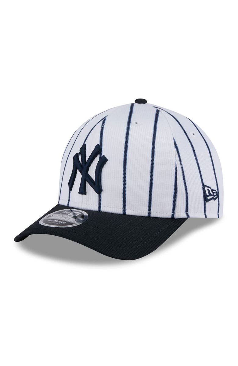 New Era Men's New Era  White/Navy New York Yankees 2025 Spring Training 9FORTY Adjustable Hat, Alternate, color, 