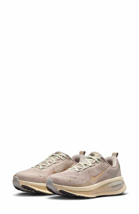 Vomero 18 Running Shoe