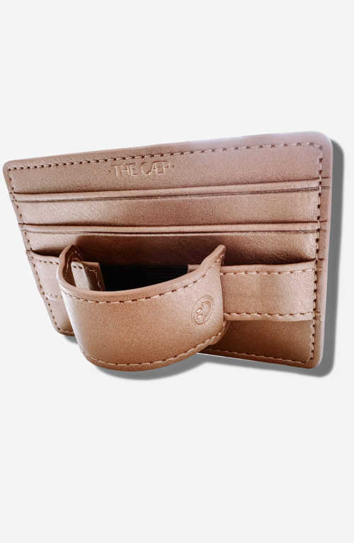 The Cæp Wallet In Gold