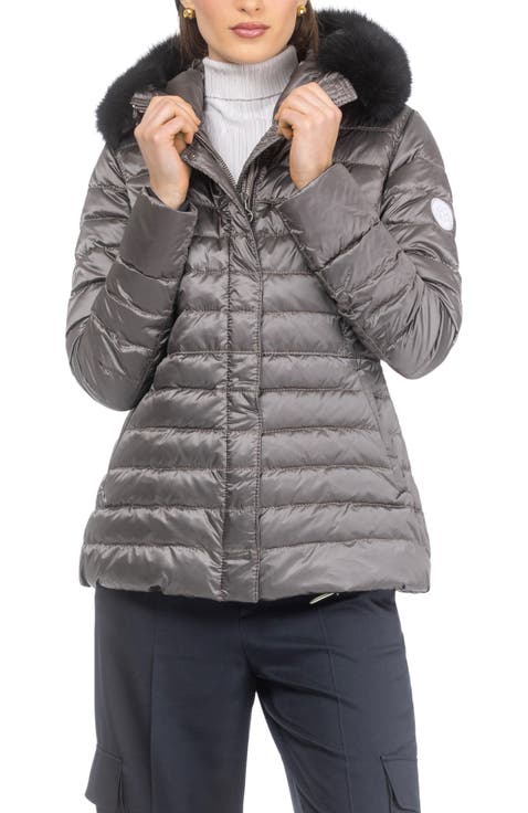 Apres-Ski Horizontal Short Jacket With Detachable Genuine Shearling Hood Trim