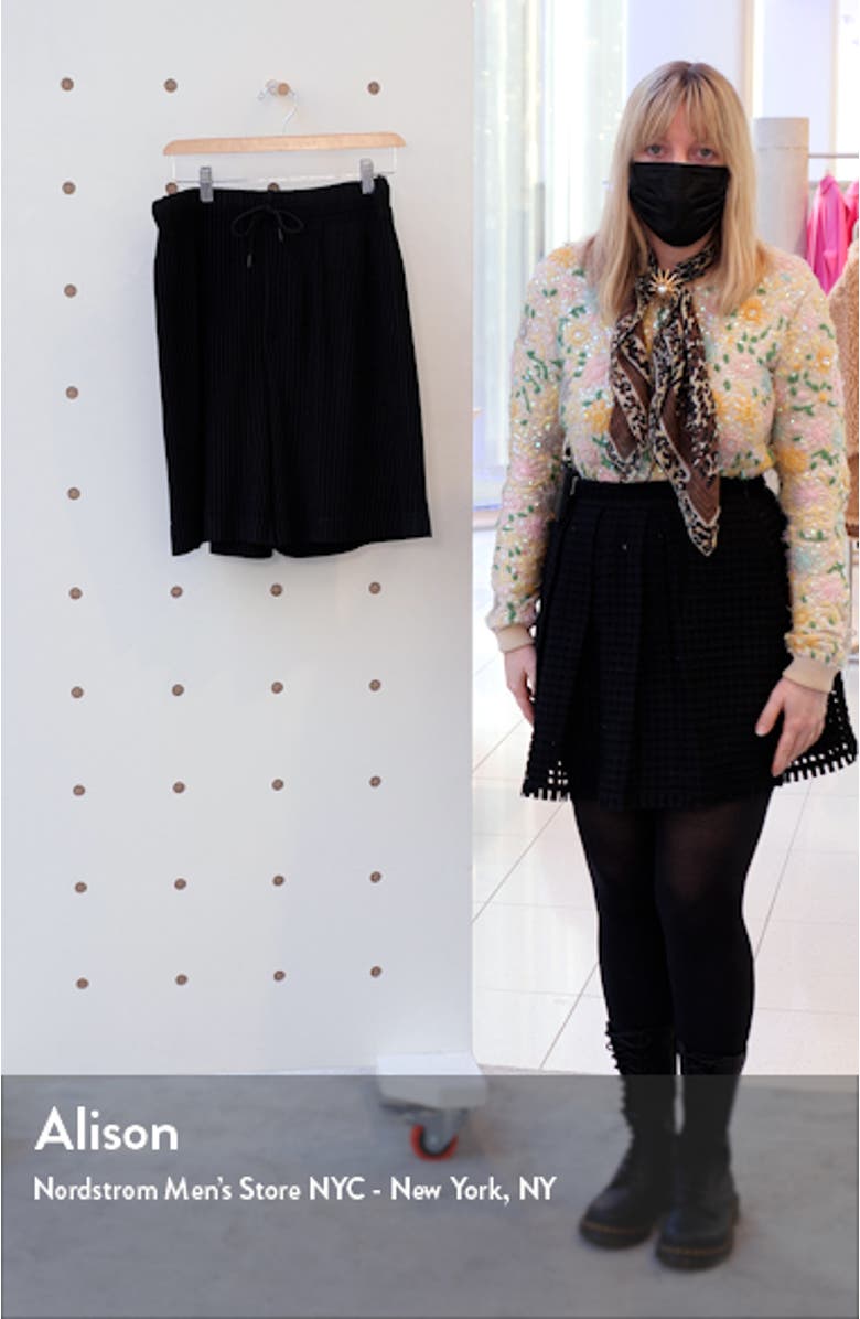 Pleated Drawstring Shorts, sales video thumbnail