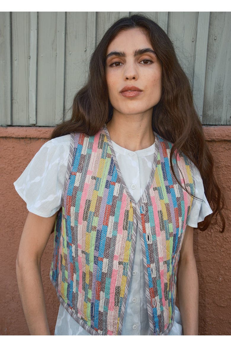 Quilted and Reversible Vest, Alternate, color, Scribble
