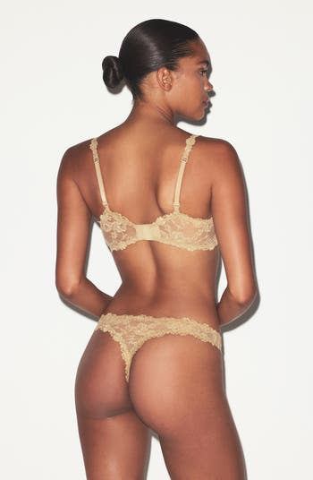 Stretch Lace Dipped Thong