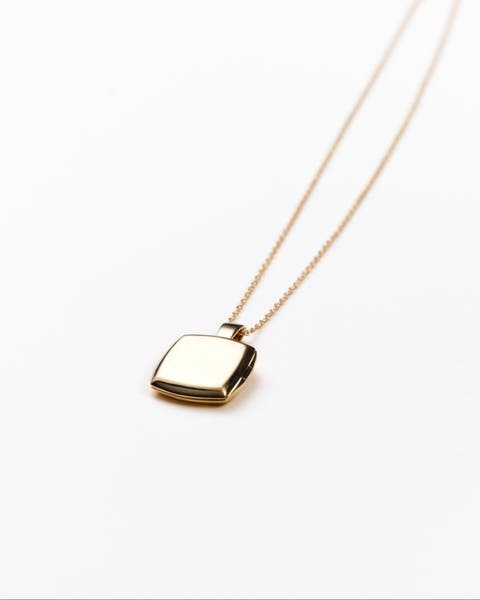 Toni Simple Locket