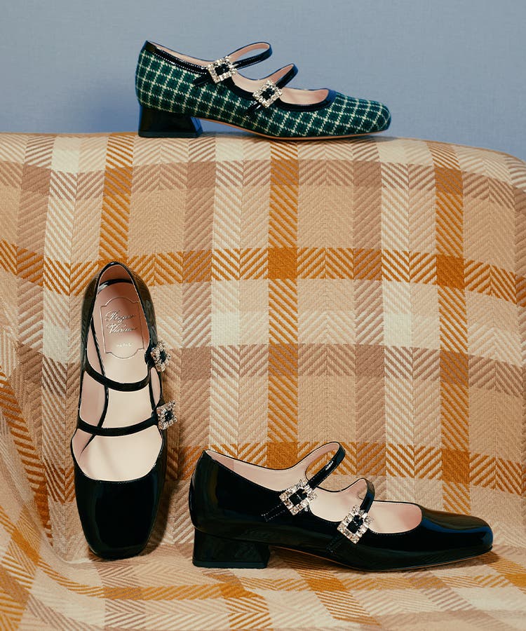 roger vivier  写真集 VIRGULE,ETC カタログ roger vivier 写真集 VIRGULE,ETC カタログ スニーカー | Roger