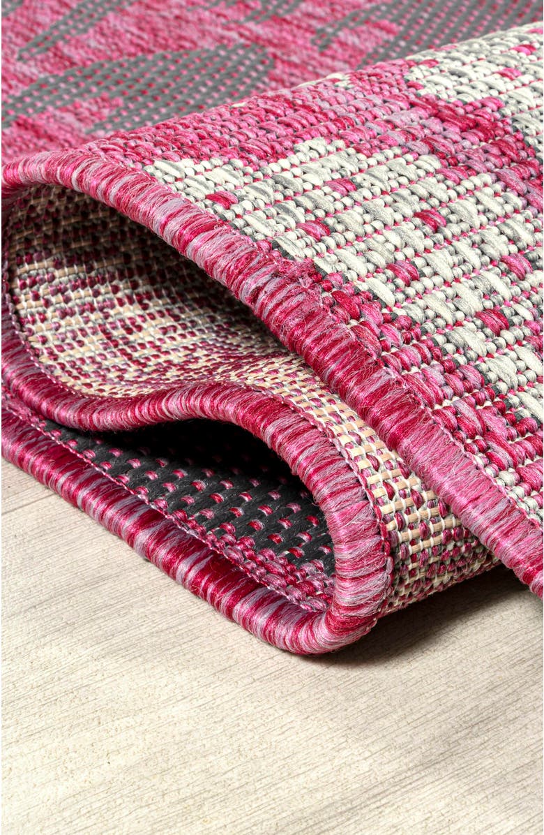 JONATHAN Y Zinnia Modern Floral Textured Weave Indoor/Outdoor Round Area Rug, Alternate, color, Fuchsia/Light Gray