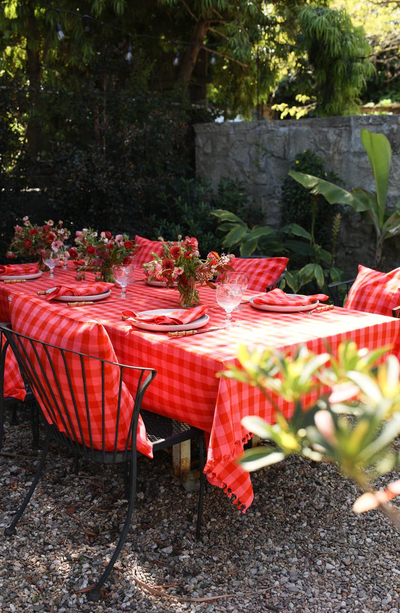 Heather Taylor Home Gingham Guava Set of 4 Napkins, Alternate, color, Guava