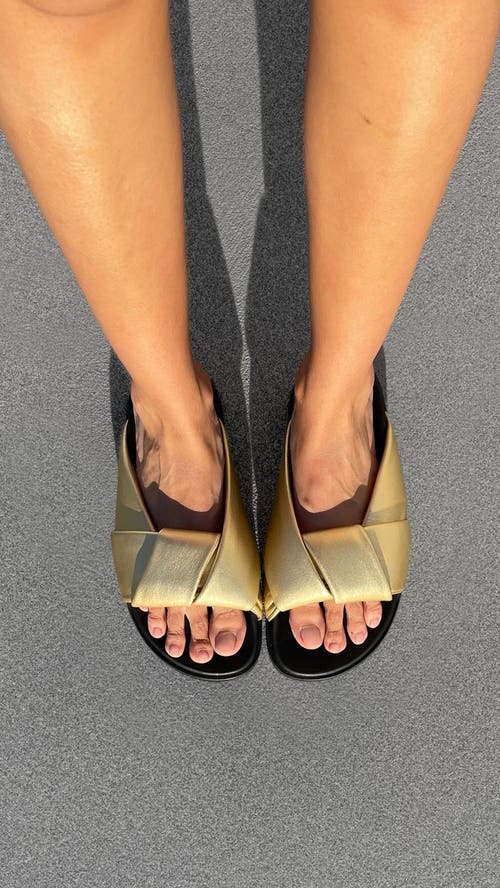 Neil J. Rodgers Obi Slide In Gold Nappa