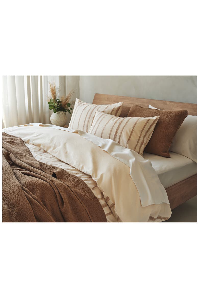 Cascade Organic Cotton Matelassé Blanket, Alternate, color, CHESTNUT