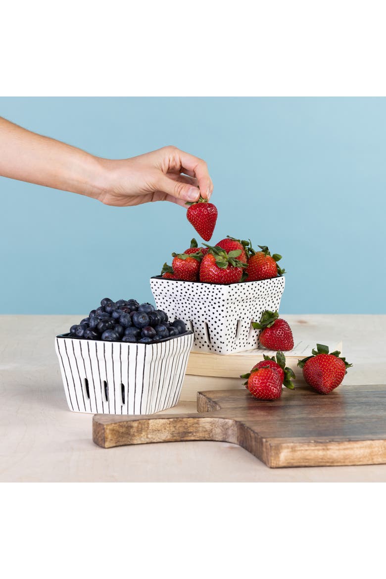 Berry Baskets Set of 2 Ceramic White, Alternate, color, White