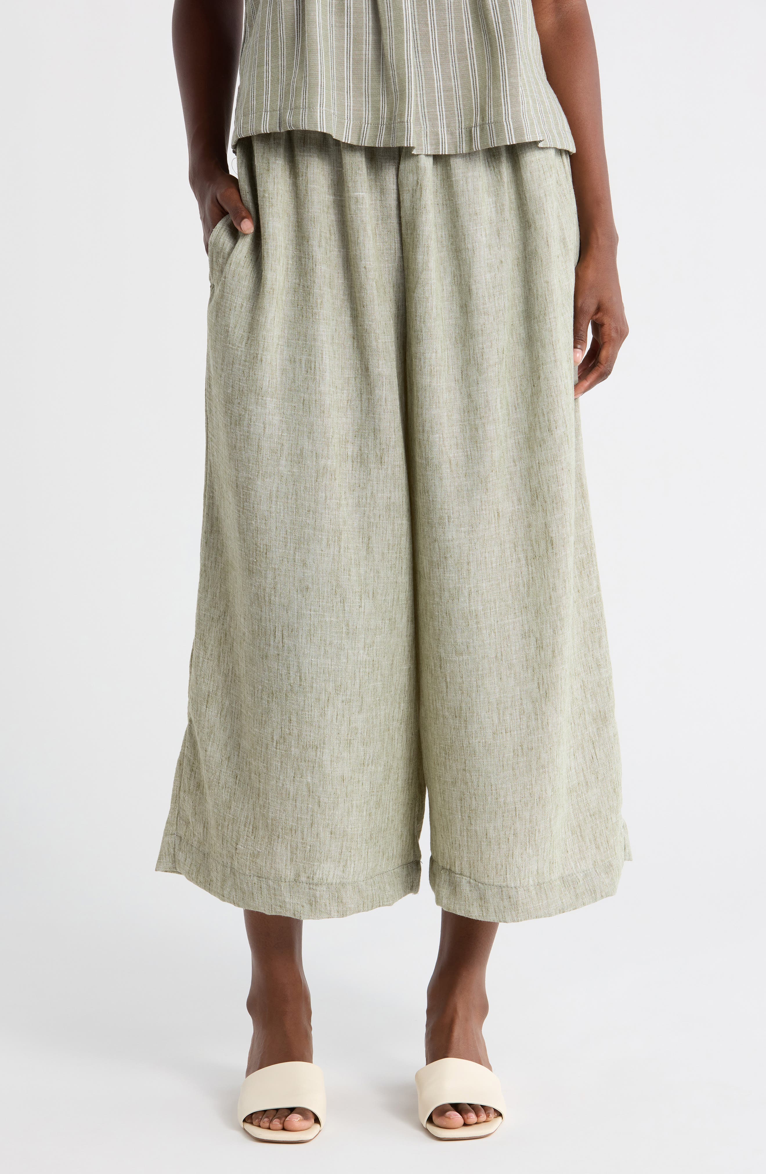 Drawstring Waist Crop Wide Leg Pants - image 3