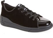 KARL LAGERFELD PARIS Aimon Court Sneaker