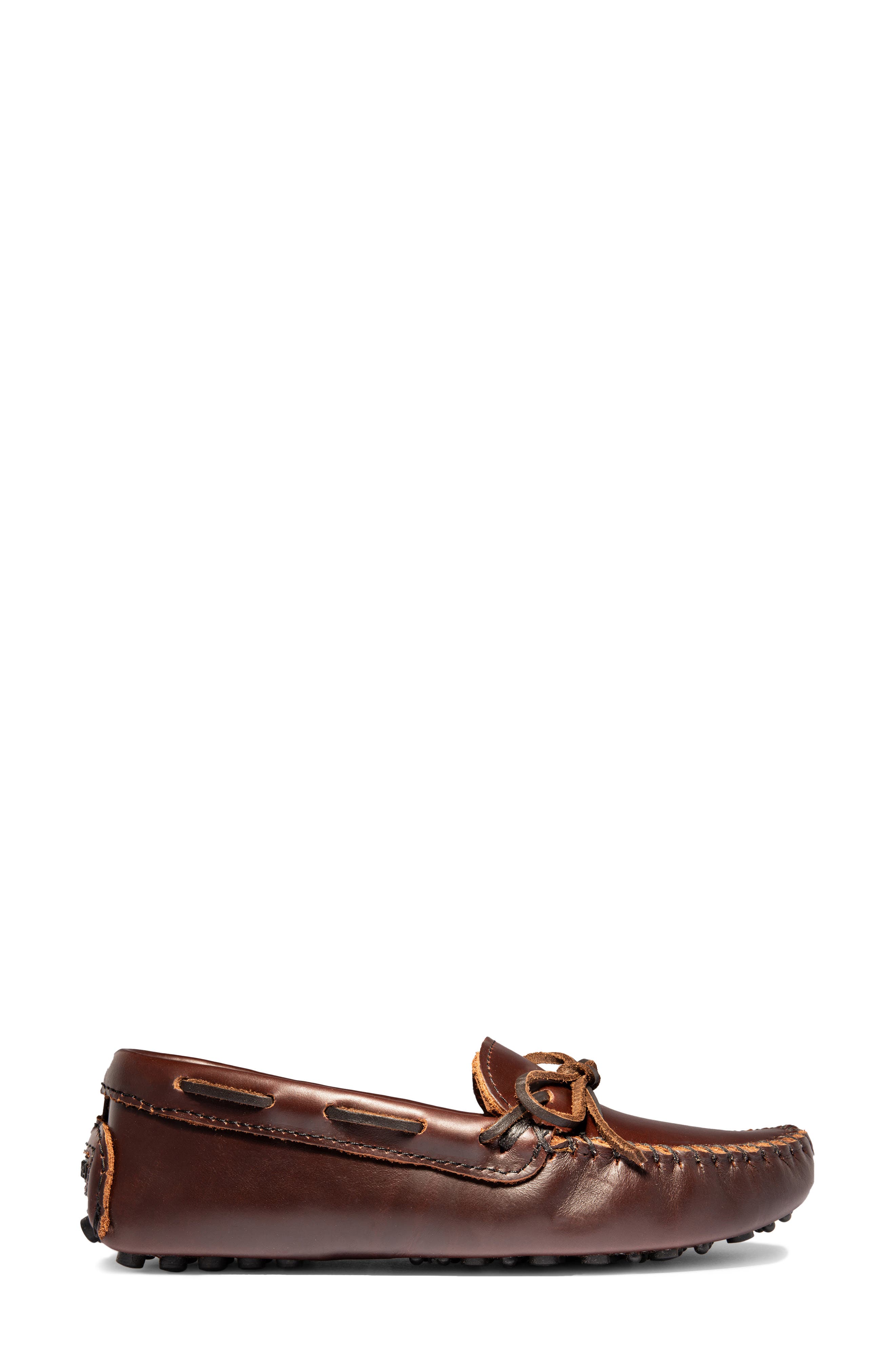 Minnetonka Driving Shoe, Alternate, color, Dark Brown Lariat