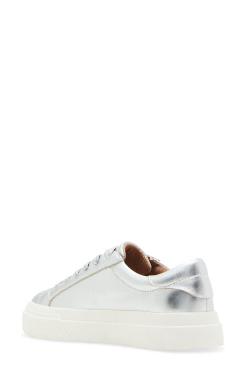 Blondo Venna Waterproof Sneaker