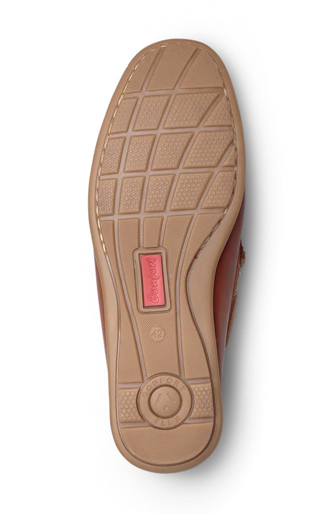 Sandro Moscoloni Rust Driving Shoe, Alternate, color, 