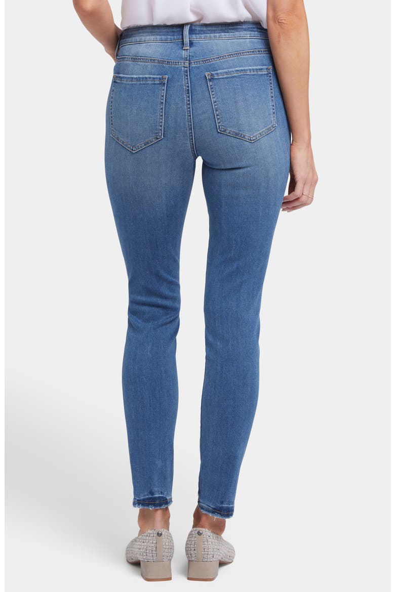 Ami Stretch Skinny Jeans, Alternate, color, BILBAO CREST