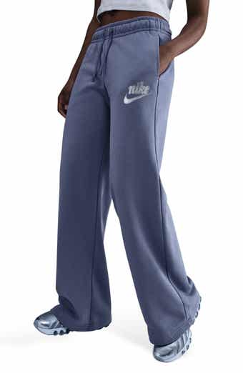 Nike Club Logo Fleece Pants