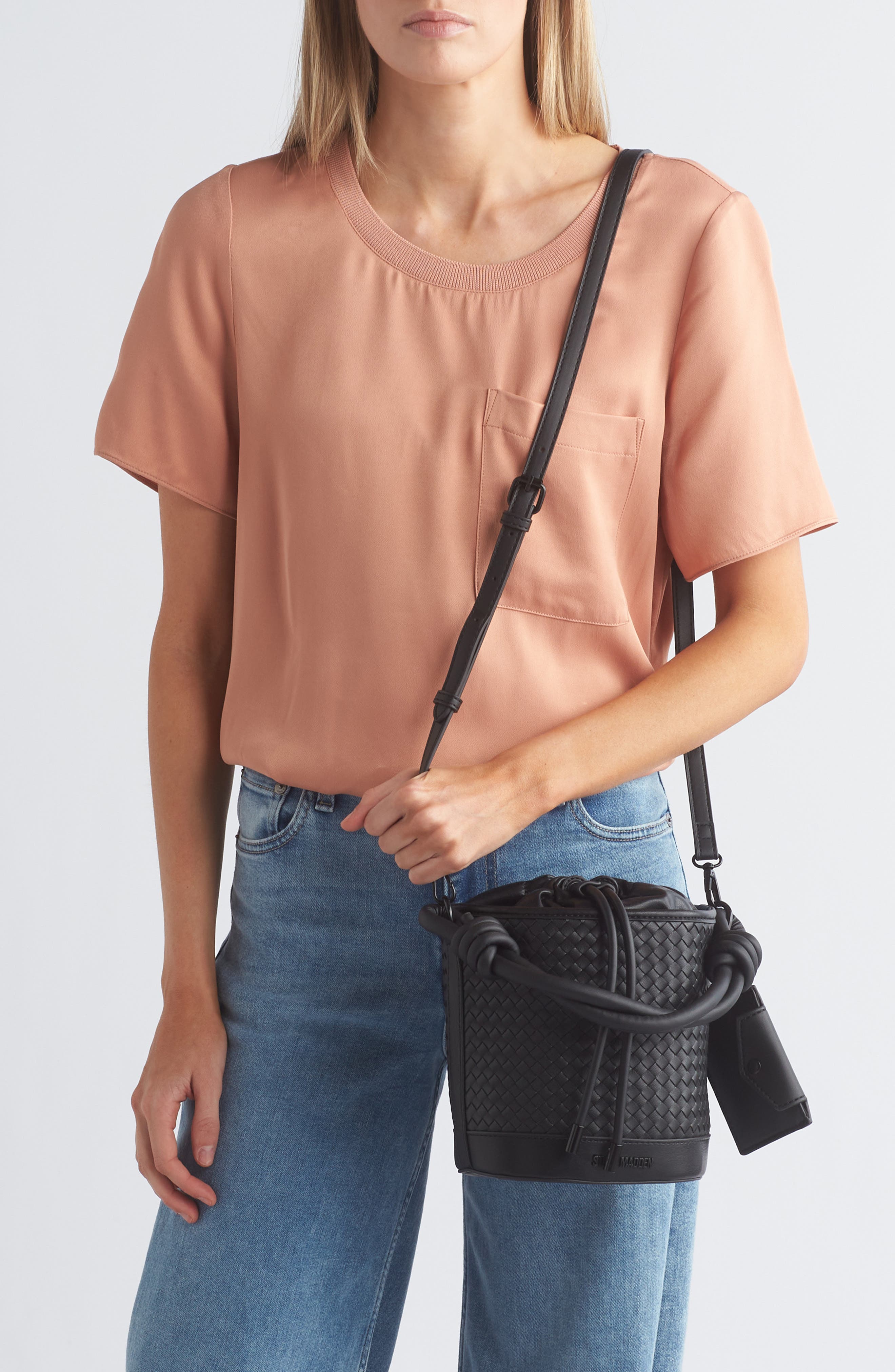 Steve Madden Whirl Woven Bucket Bag, Alternate, color, Black/ Black