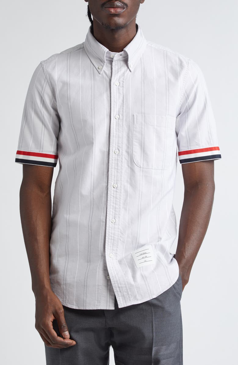 Thom Browne Straight Fit Stripe Short Sleeve Cotton Button-Down Shirt, Main, color, Medium Grey