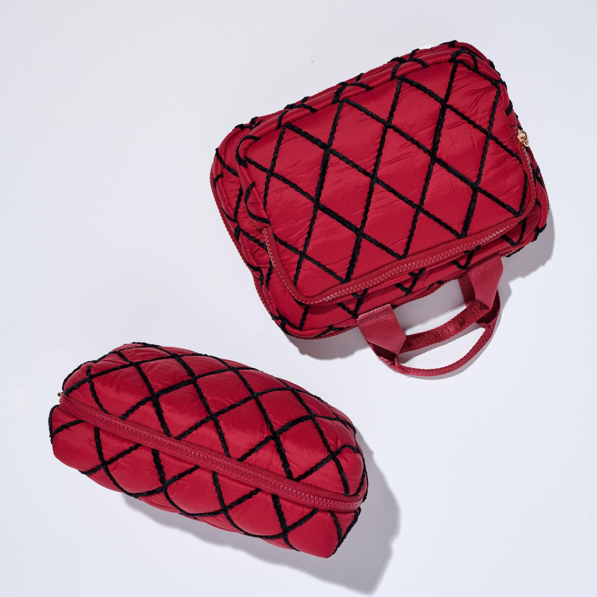 URBAN EXPRESSIONS HANDBAGS Maelis Travel Organizer, Alternate, color, Dark Red