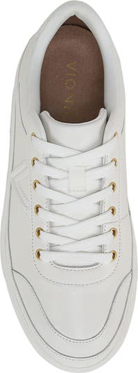Emery Low Top Sneaker