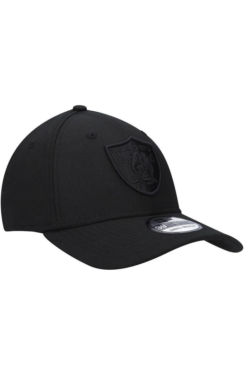 New Era Men's New Era Las Vegas Raiders Black On Black Historic Logo 39THIRTY Flex Hat, Alternate, color,