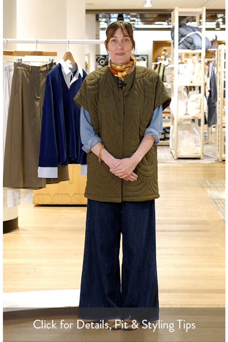Blossom Short Sleeve Quilted Cape video