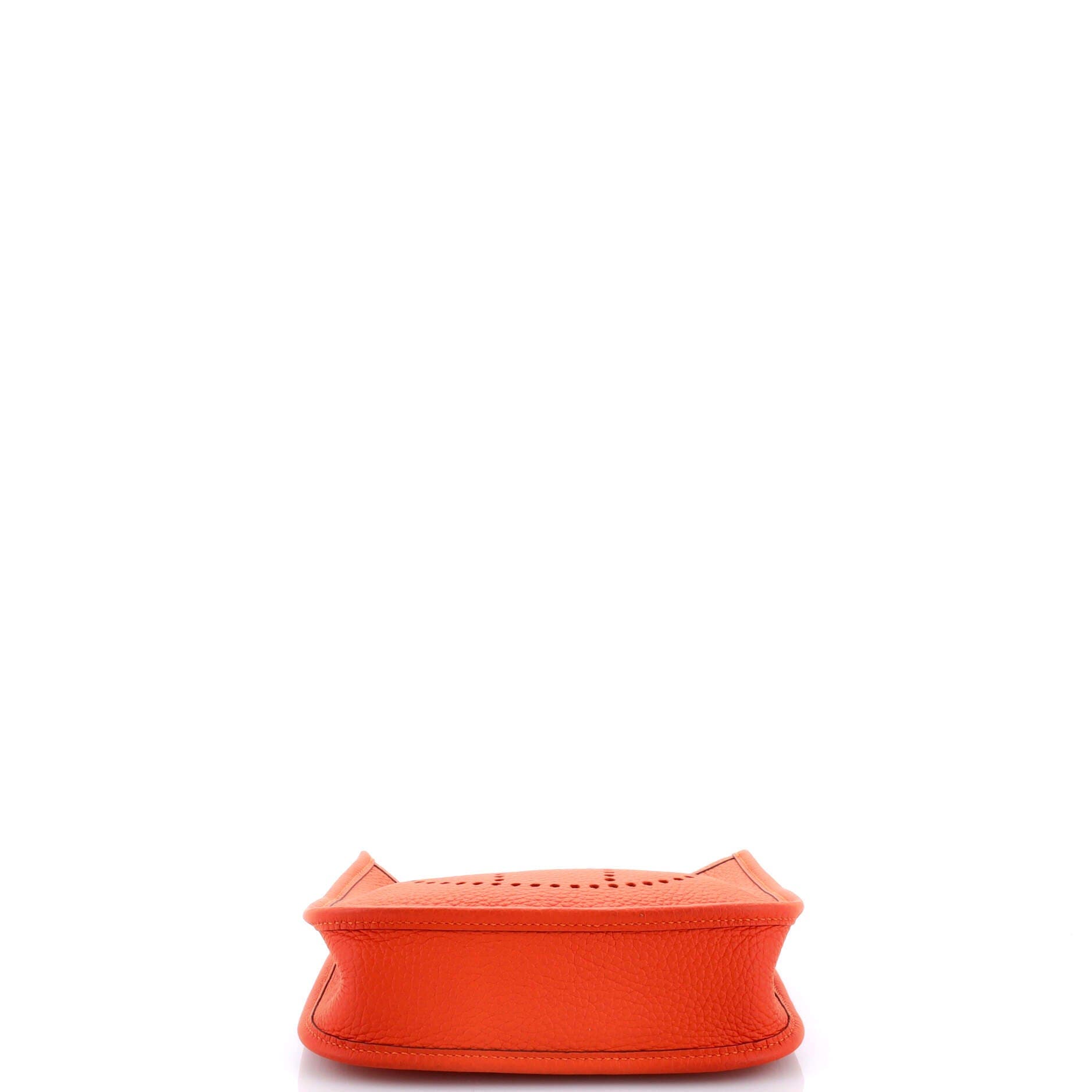 Pre-Owned Hermes Evelyne Bag Gen III Clemence TPM, Alternate, color, 