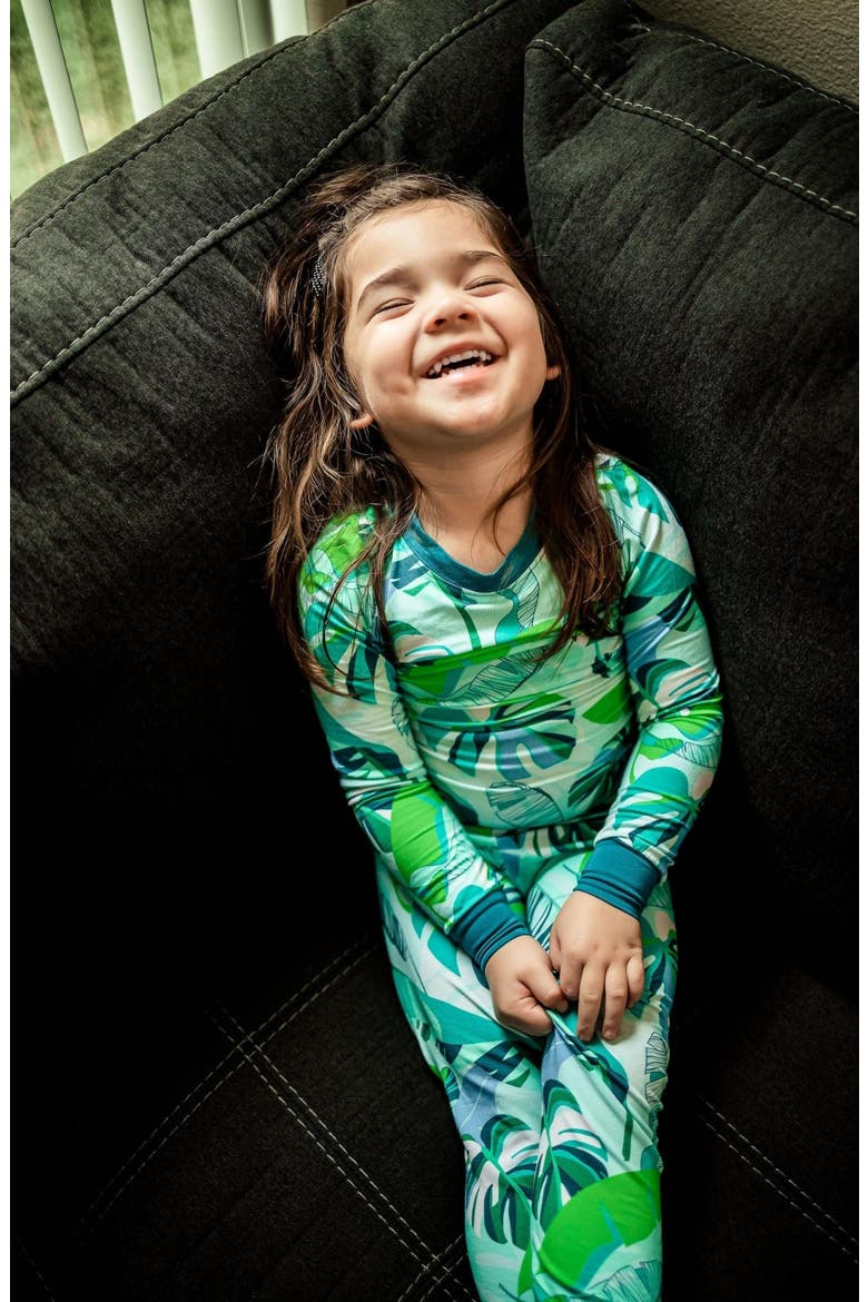 Backyard Oasis Fitted Two-Piece Pajamas, Alternate, color, GREEN