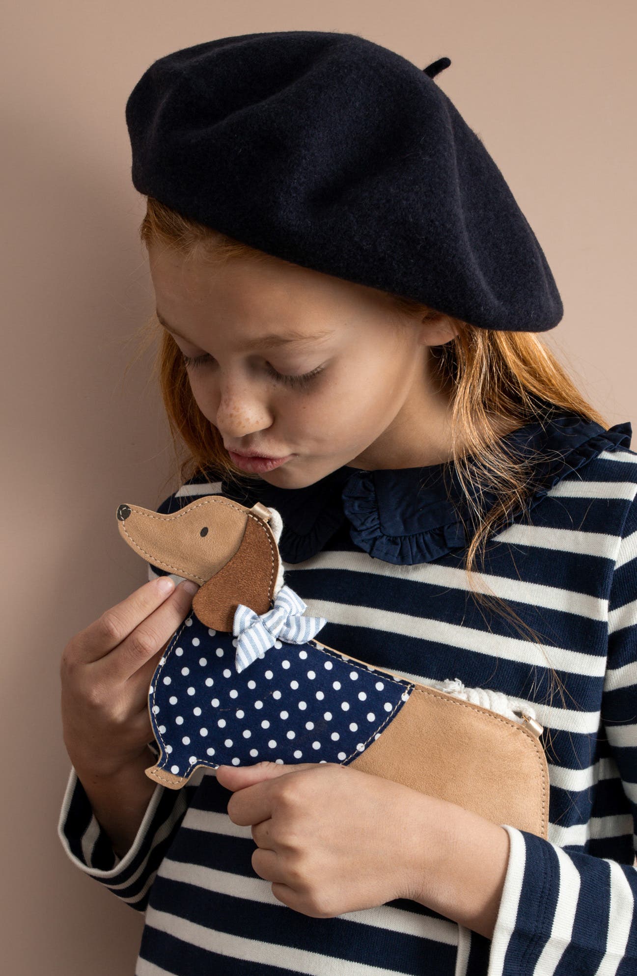 Mimi & Lula Sausage Dog Crossbody Bag, Alternate, color, Light/ Pastel Brown