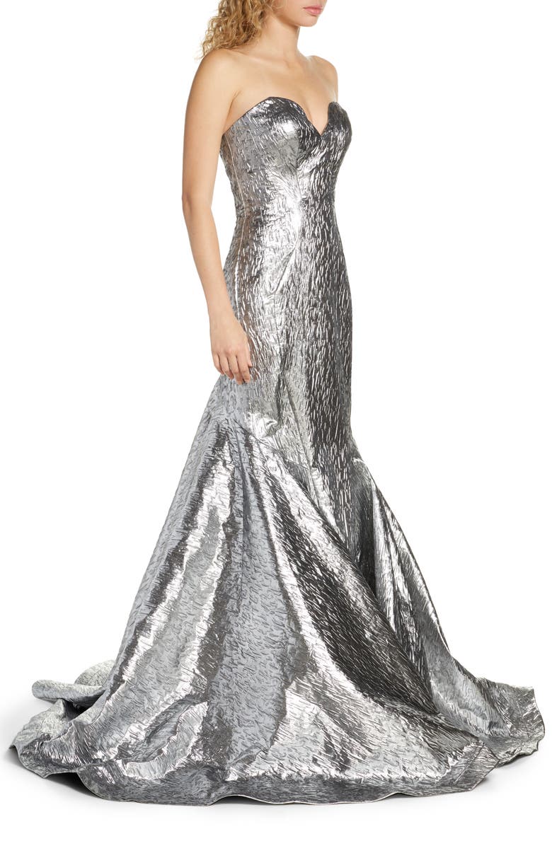 Mac Duggal Strapless Lamé Mermaid Gown, Alternate, color, 