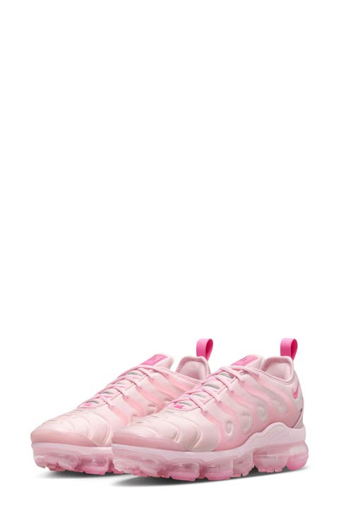 Air VaporMax Plus Sneaker (Women)