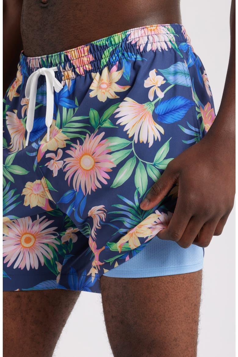 The Big Bloomers Floral 5.5-Inch Swim Trunks, Alternate, color, NAVY
