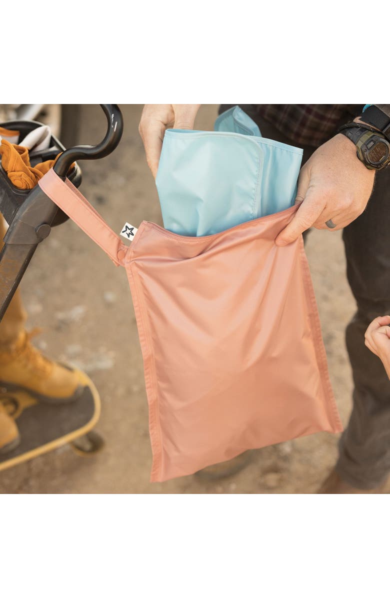 Tiny Twinkle Mess-Proof Waterproof Washable Baby/Toddler Wet Bags - Solids, Alternate, color, Taupe, Dandelion