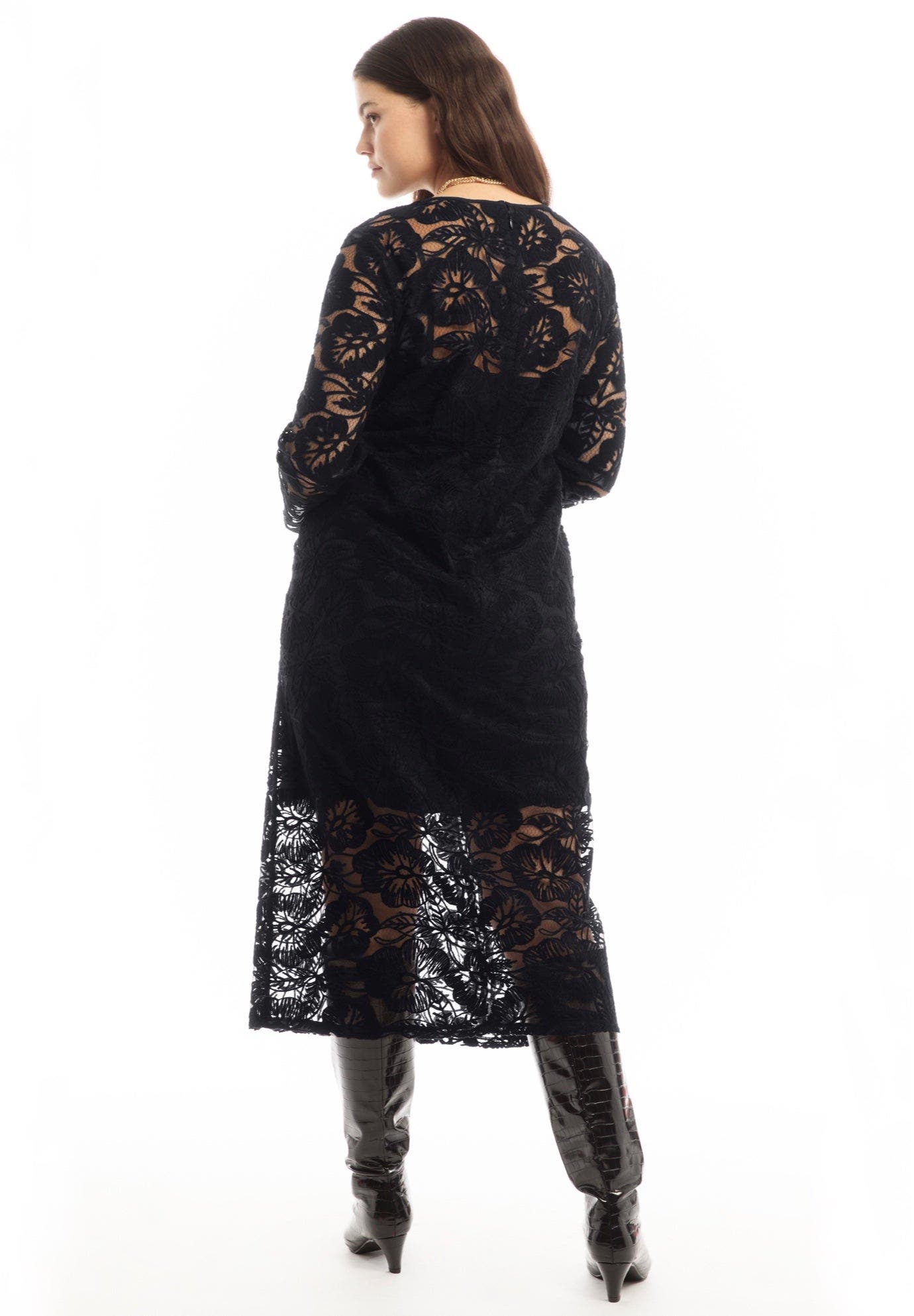 Lined Lace Column Midi Dress - image 2