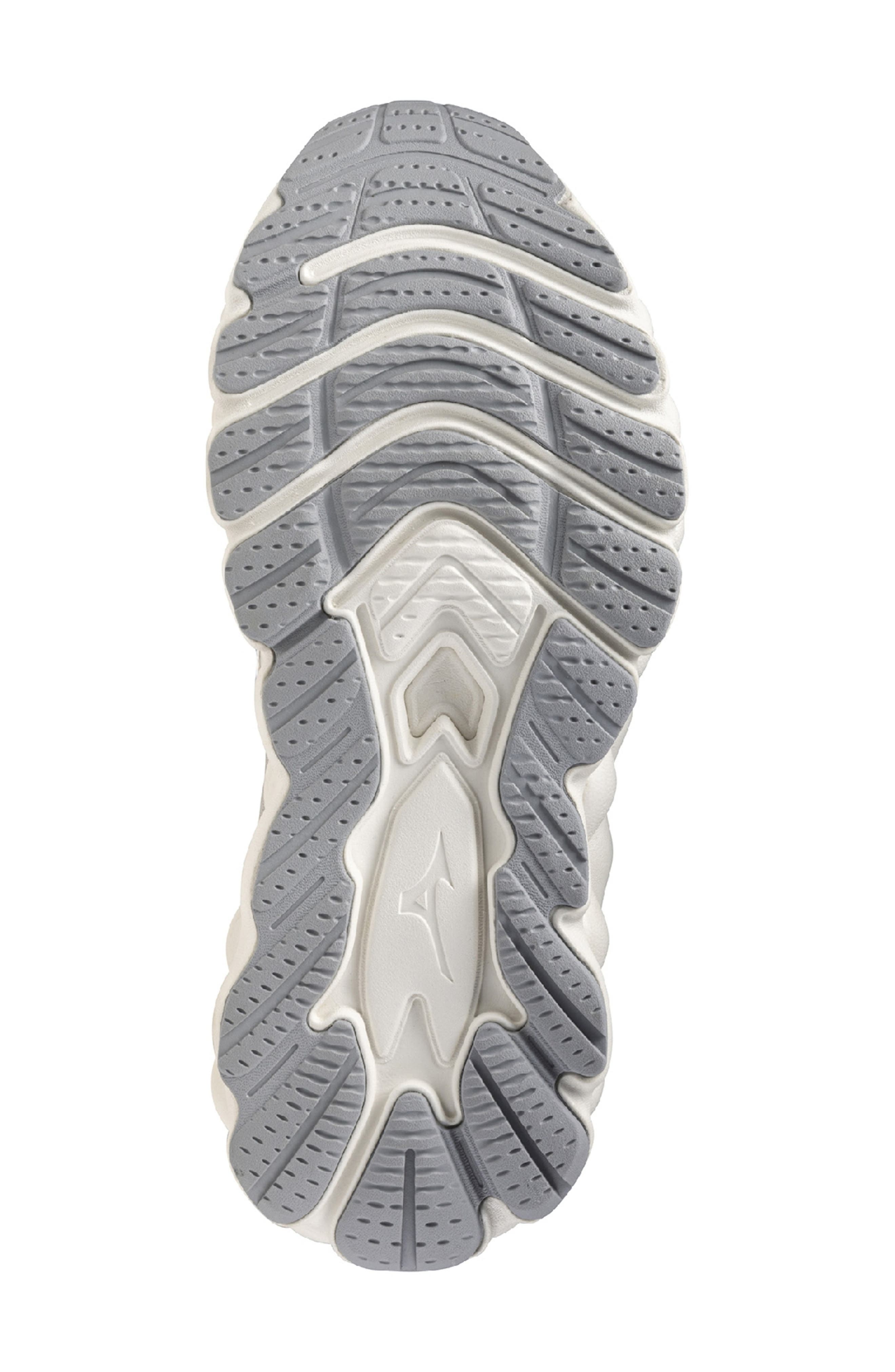 Wave Sky 8 Running Shoe, Alternate, color, GREY