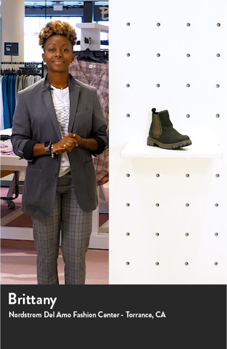 Marta 03 Chelsea Boot, sales video thumbnail