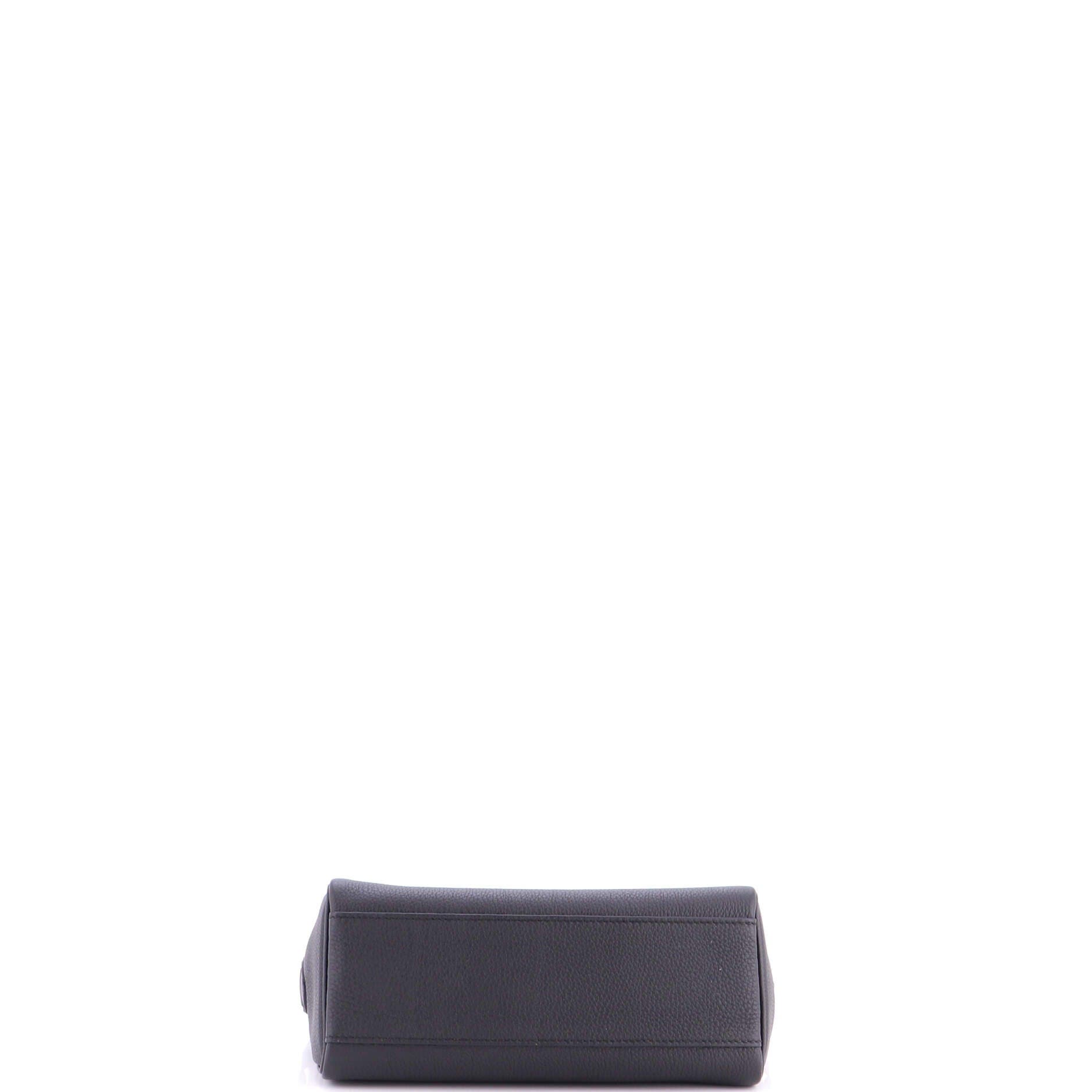 Kelly Messenger Bag Togo PM, Alternate, color, Black