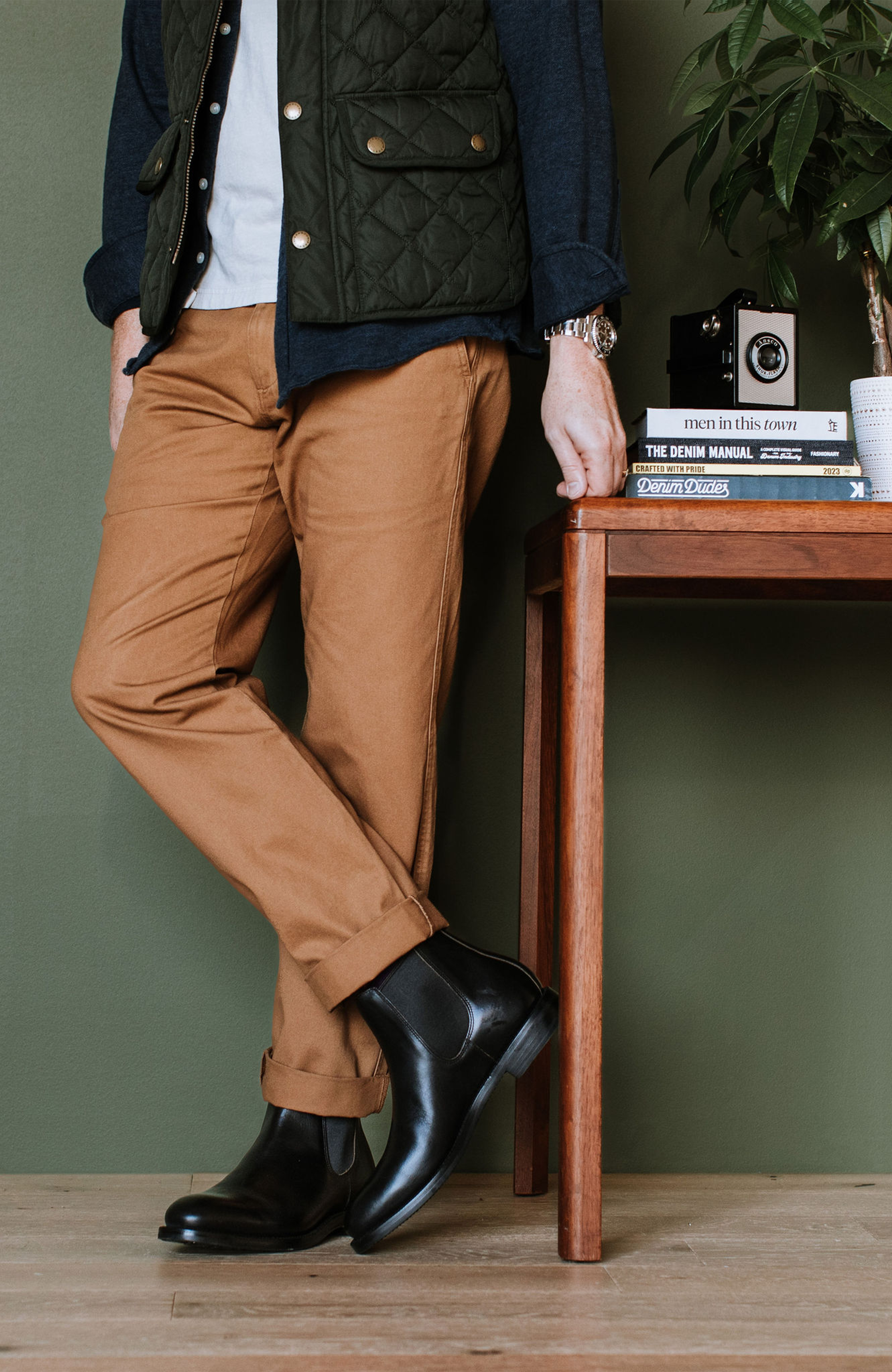 Chelsea Boot, Alternate, color, Black Chromexcel