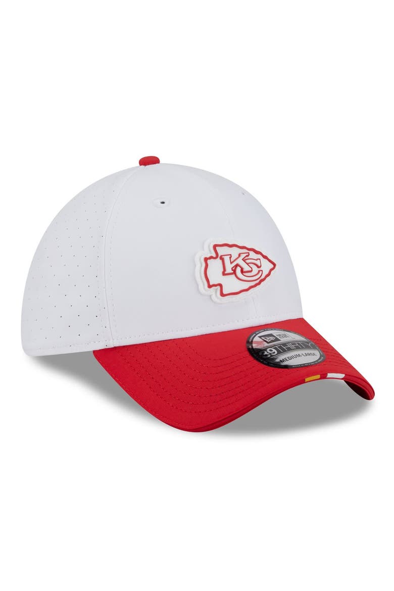 Men's New Era  White/Red Kansas City Chiefs 2025 NFL Training Camp 39THIRTY Flex Hat, Alternate, color, White