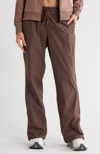 Layer 8 Urban Joggers In Brown
