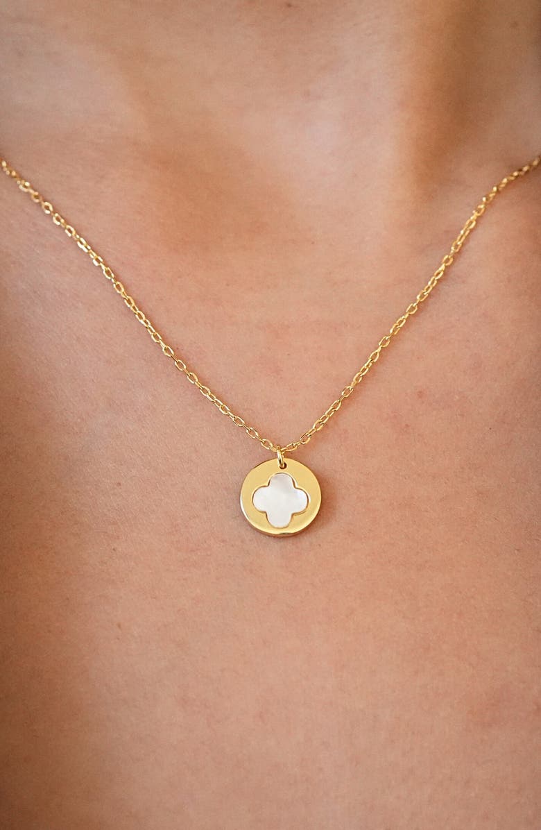 Argento Vivo Sterling Silver Mother-of-Pearl Clover Pendant Necklace, Alternate, color, Gold