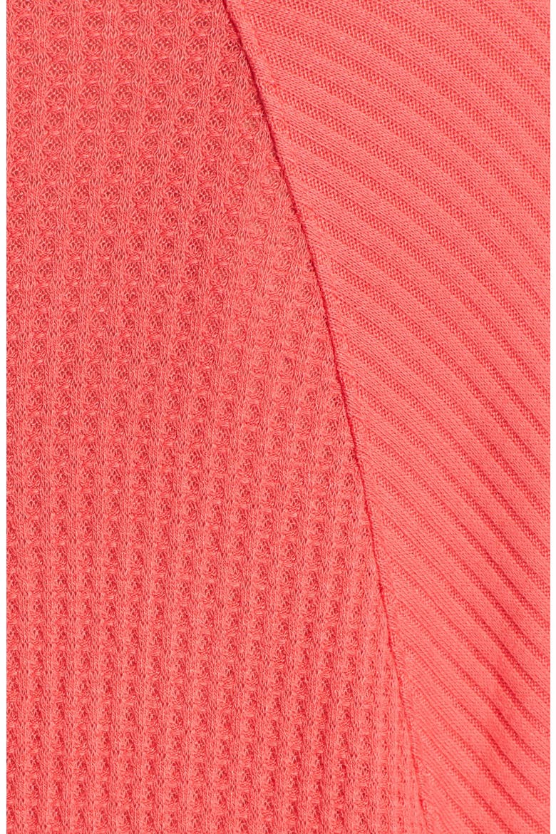 'Ventura' High/Low Thermal Top, Alternate, color, POPPY
