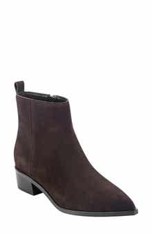 Yalanda Pointed Toe Bootie