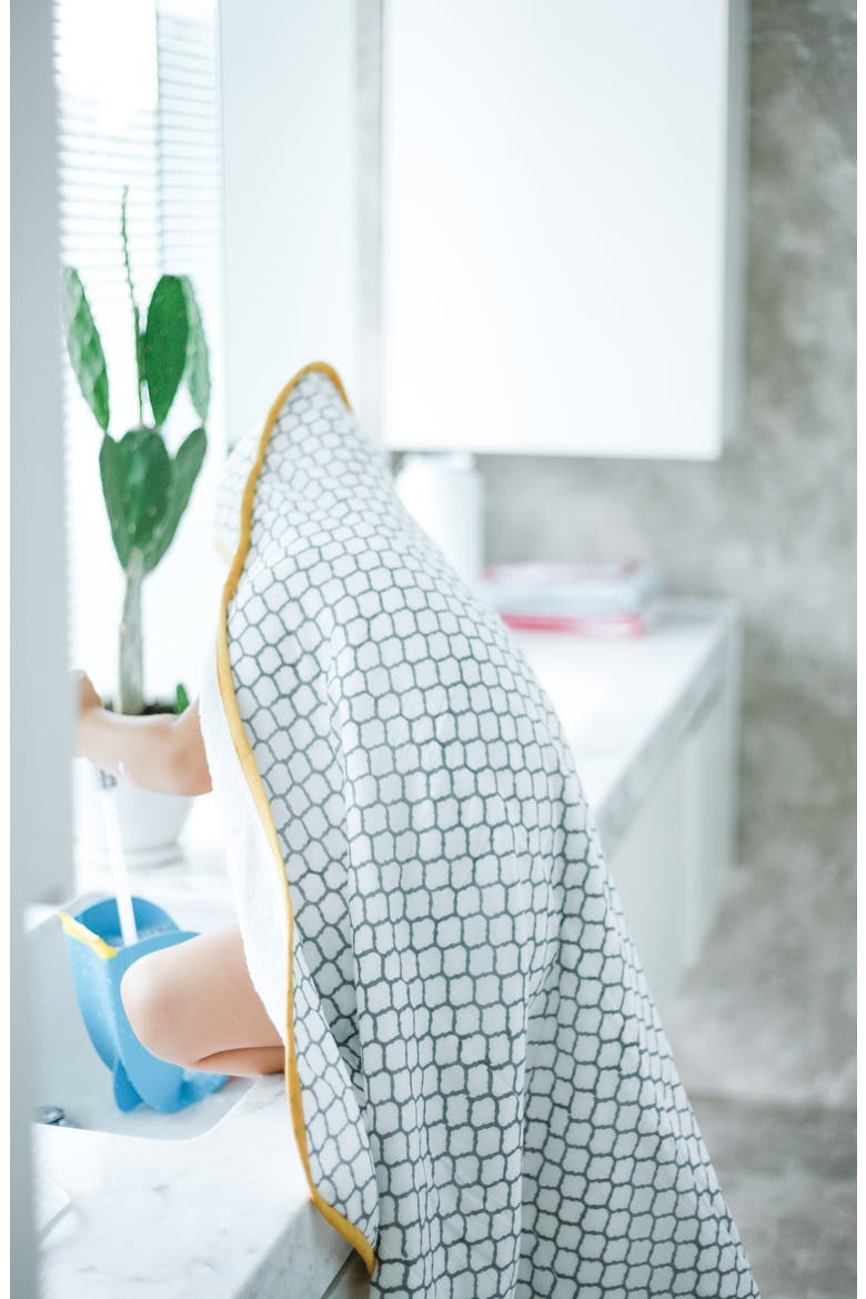 Handmade Hooded Towel, Alternate, color, ERAWAN