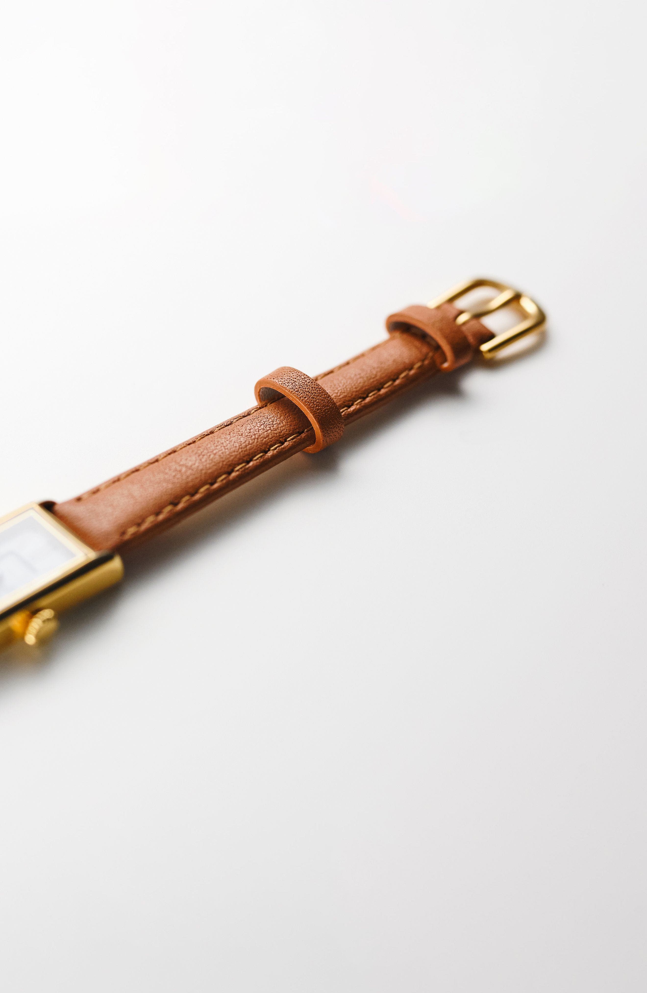 Tan Strap - Gold Buckle