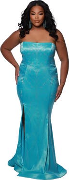 Johnathan Kayne for Sydney's Closet Slim Fitted Strapless Plus Size Evening Gown