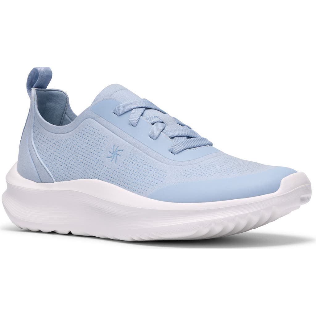 Clarks ® Solevana Ria Recovery Sneaker In Light Blue